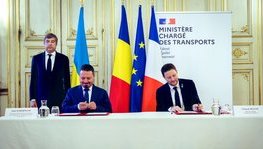 Signature d'un accord de coopération franco-roumain dans le cadre des (...)